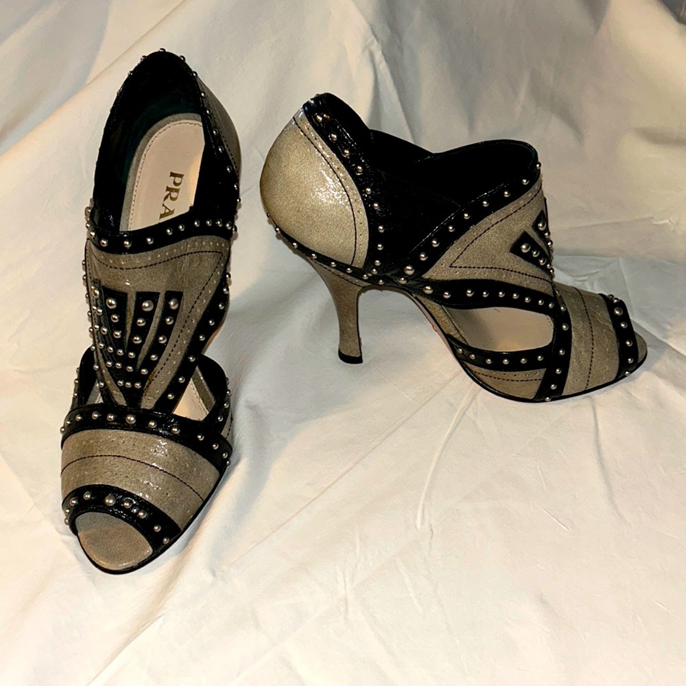 Prada Studded 4” High Heels Black & Gray Size 39
